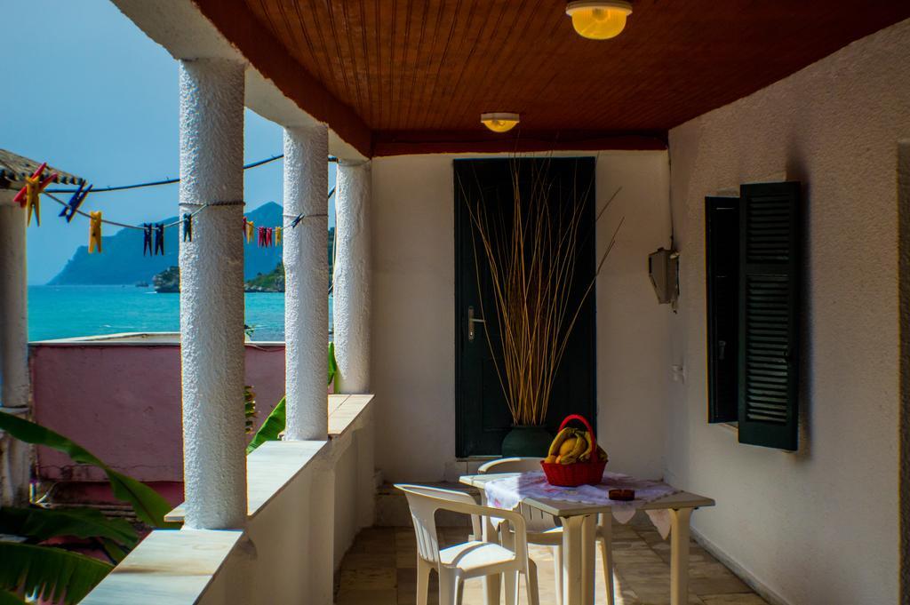 Agathi Beach House อากิออส กอร์ดิออส ภายนอก รูปภาพ